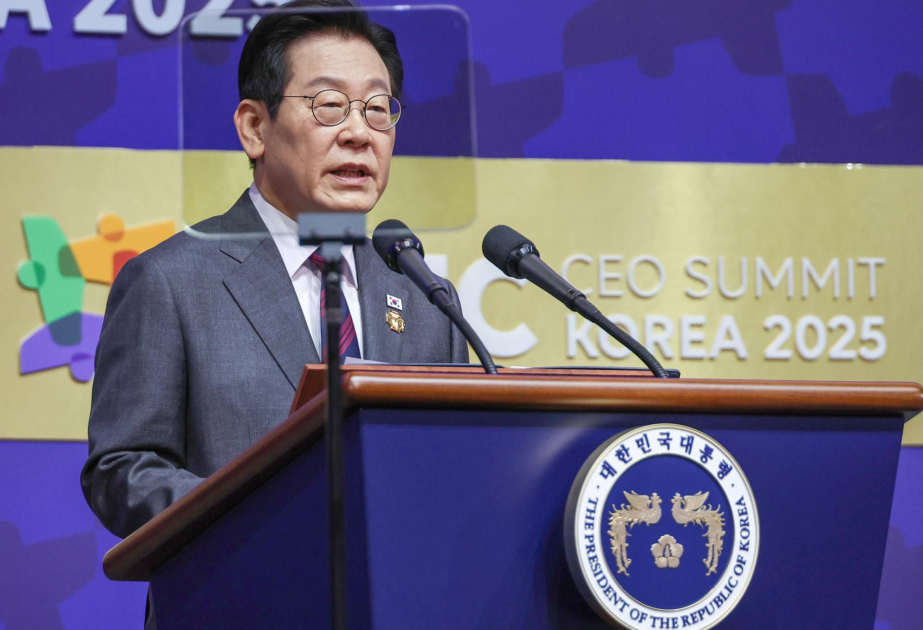 World leaders, delegates begin arriving in Gyeongju ahead of APEC summit
