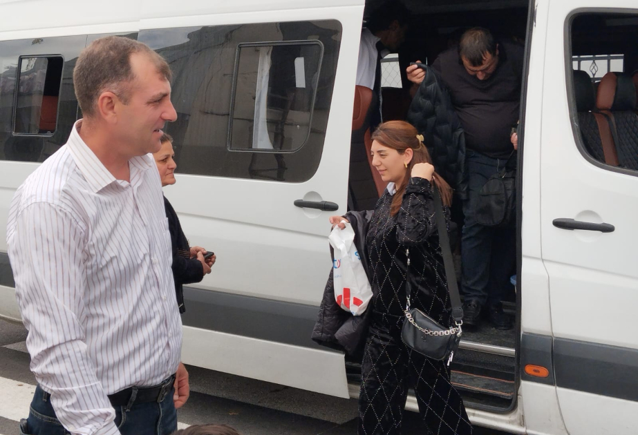 Große Rückkehr: 17 Flüchtlingsfamilien ins Dorf Hasanriz in der Region Aghdara geschickt