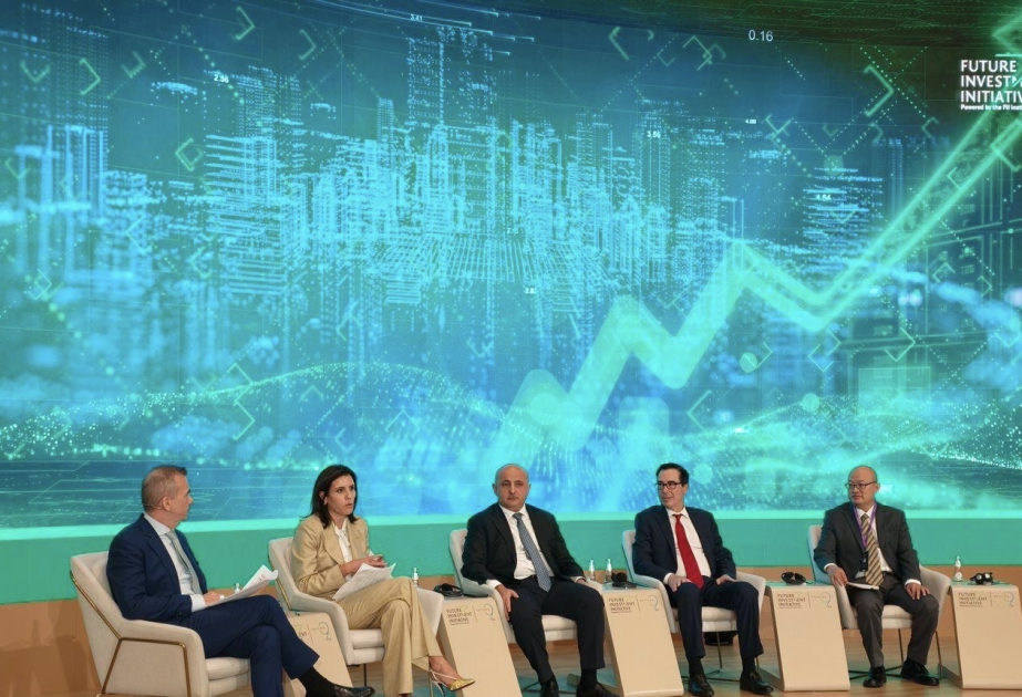 المدير التنفيذي لصندوق النفط الأذربيجاني يلتقي مستثمرين عالميين في السعودية ويقدم استراتيجية الاستثمار المستدام