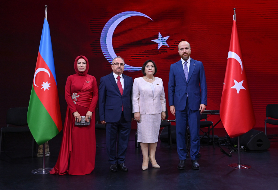 Bakıda Türkiyənin milli bayramı münasibətilə rəsmi qəbul təşkil edilib VİDEO