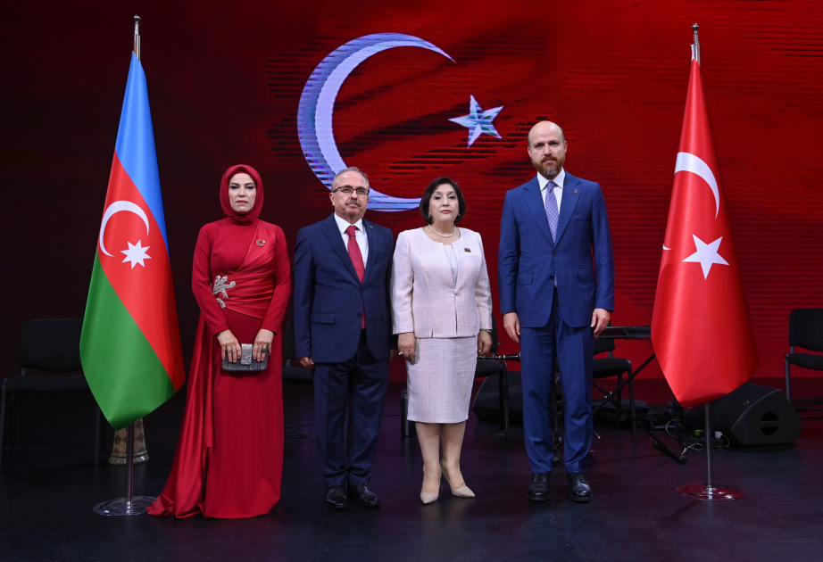 Baku hosts official reception to celebrate Türkiye's national holiday