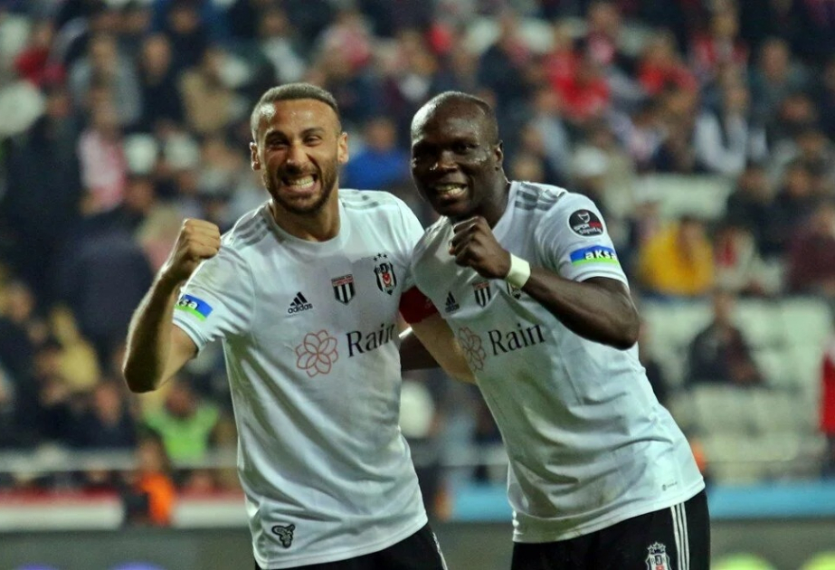 Vensan Abubakardan sonra daha bir tanınmış futbolçu “Neftçi”də oynamaq istəyir -  EKSKLÜZİV