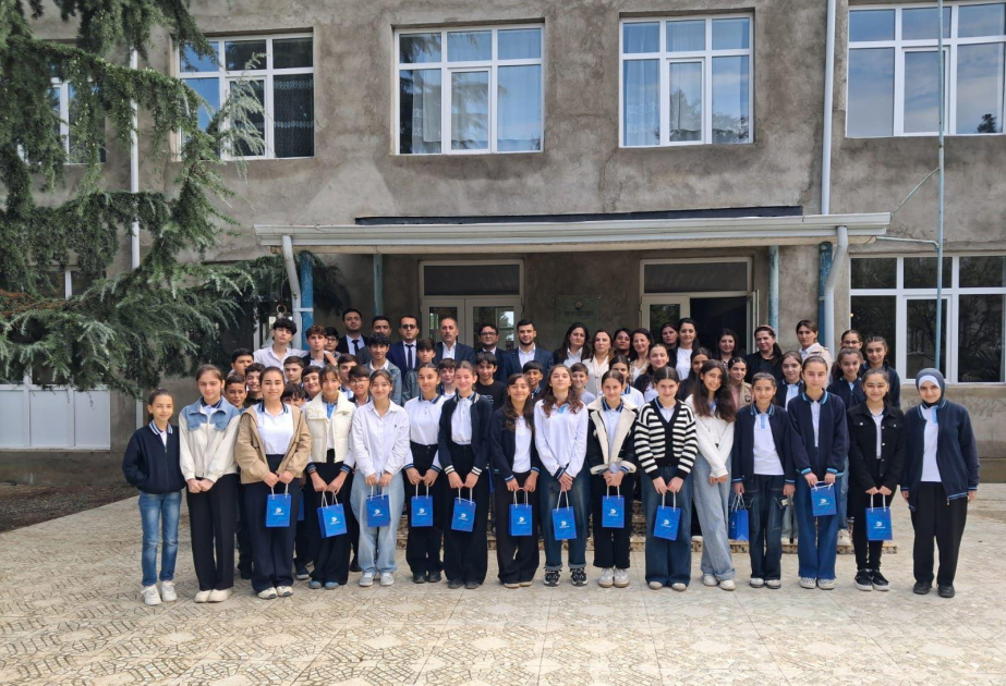 “İnternetdən təhlükəsiz istifadə bacarıqları” layihəsinə başlanılıb