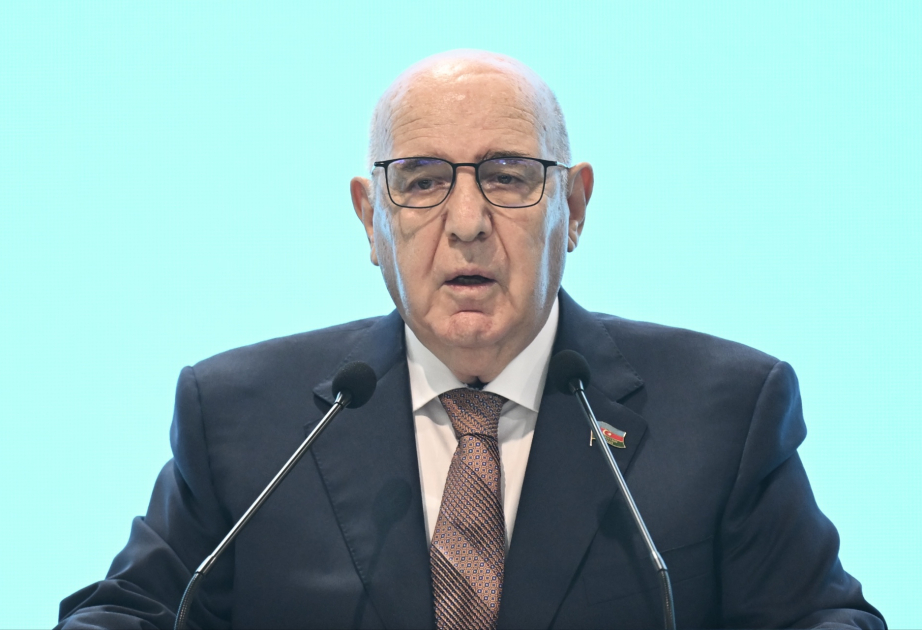 Əhliman Əmiraslanov: Gələcəkdə ambulator müalicədə olan xəstələrin dərman preparatları ilə təmin edilməsi mümkün olacaq