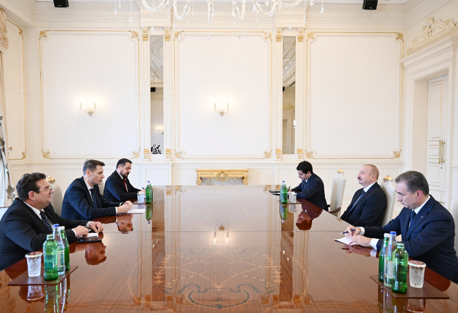 伊利哈姆·阿利耶夫总统会见罗马尼亚议会参议院议长