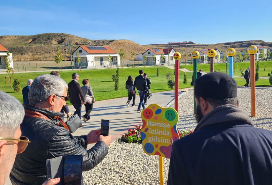 Azərbaycanda akkreditə olunmuş səfirliklərin, beynəlxalq təşkilatların rəhbər şəxsləri Cəbrayılın Horovlu kəndində olublar VİDEO