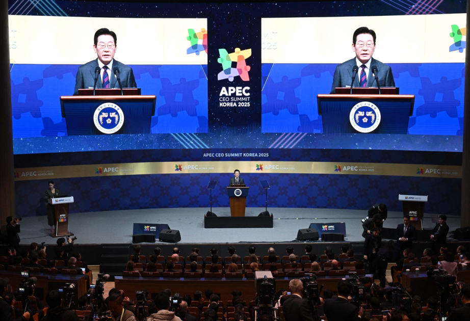 قادة التعاون الاقتصادي لآسيا والمحيط الهادئ يجتمعون في كوريا