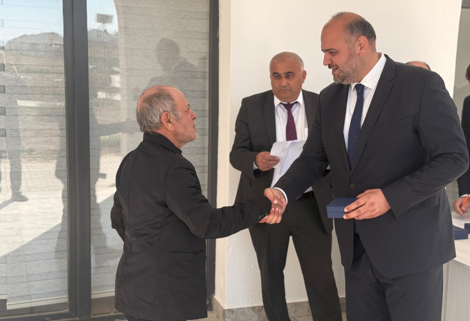 Grand retour : 124 résidents reçoivent les clés de leurs nouvelles maisons à Aghdam