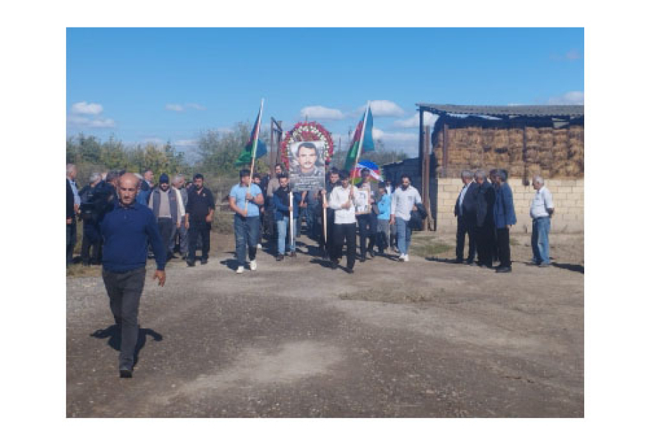 تشييع رفات الشهيد المفقود في حرب قراباغ الأولى في نفطتشالا