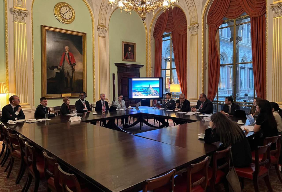 Azərbaycan və Böyük Britaniya arasında ilk konsulluq məsləhətləşmələri keçirilib