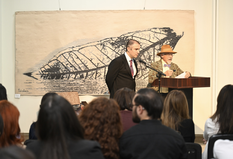 "Art Weekend" çərçivəsində italiyalı rəssam və heykəltaraş Cüzeppe Karta ilə görüş keçirilib