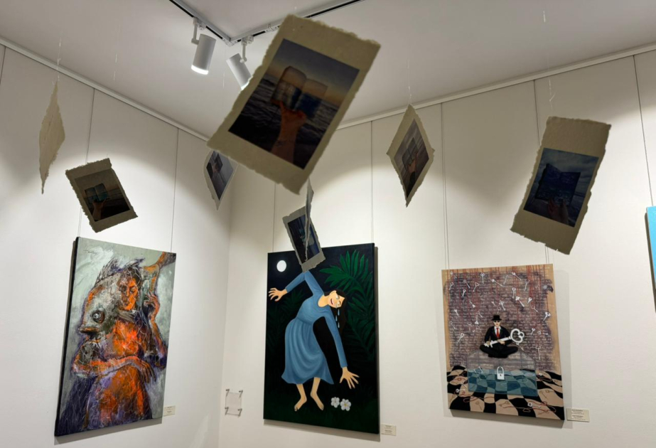 “Zaman Art Gallery” yaradıcılıq məkanında sərgi: “Mən suyam”