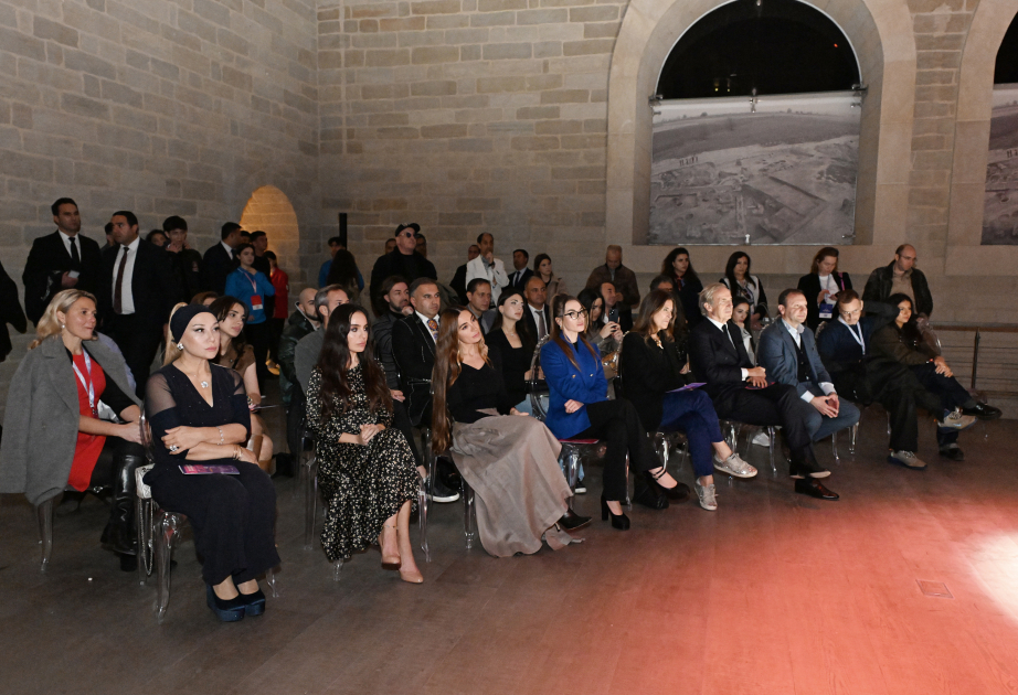 “The Secret of Water” pantomime performance presented at Stone Chronicle Museum