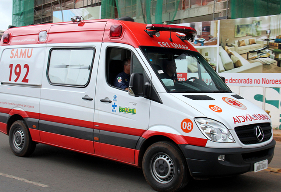 1 dead, 60 injured after winds topple structure at university party in Brazil
