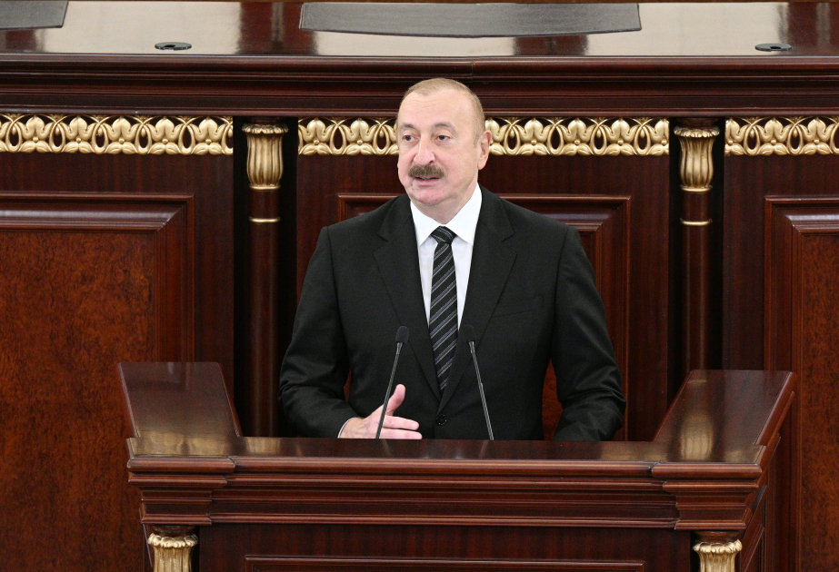 Президент: Уверен, что азербайджанские ученые и впредь будут вносить свой вклад в успешное развитие нашей страны