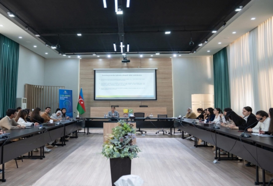 Gənclər üçün ekologiyaya və bərpaolunan enerjiyə dair təlimlər keçirilib