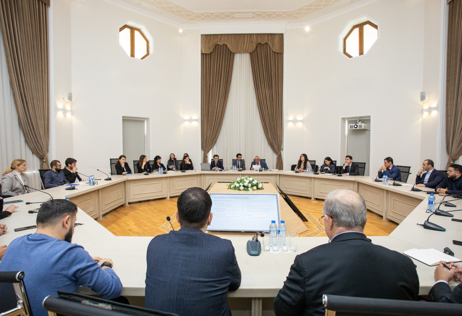 Energetika Nazirliyində enerji auditi mövzusunda məlumat sessiyası keçirilib