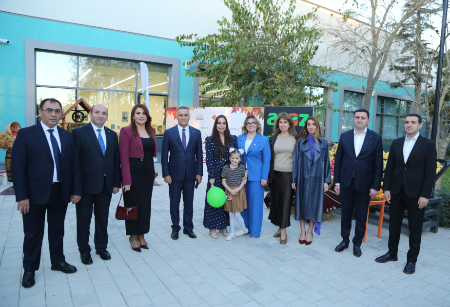 ®  OBA marketlər şəbəkəsi ADA ibtidai məktəbində keçirilən Payız Festivalı – Məhsul bayramında iştirak edib