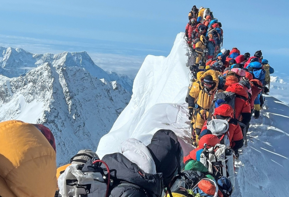 Mindestens sieben Tote bei Lawine auf Bergsteiger-Basislager im Himalaja
