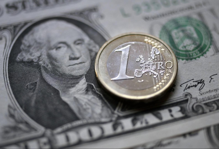 Außenwert der Gemeinschafts-Währung: Euro fällt zum US-Dollar auf Drei-Monats-Tief
