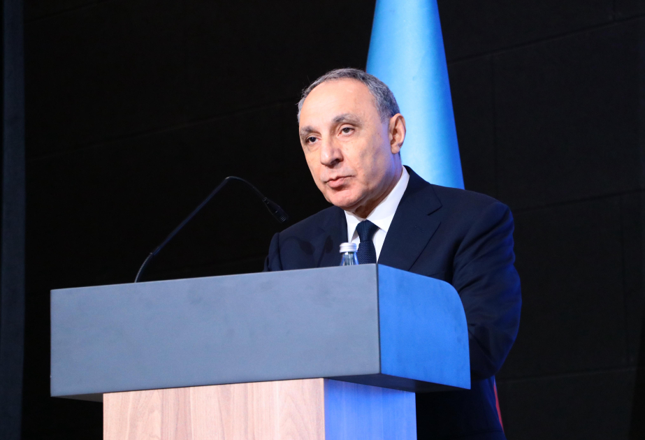 Kamran Əliyev: Azad olunmuş ərazilərdə prokurorluq orqanlarının üzərinə mühüm vəzifələr düşür