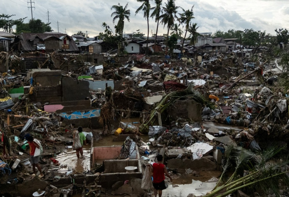 Typhoon death toll soars past 90 in the Philippines