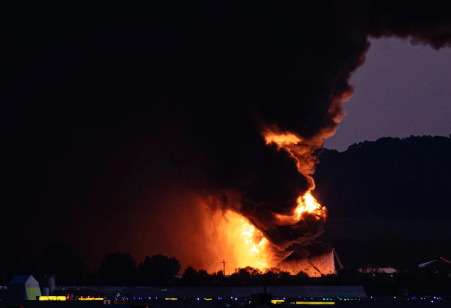 At least seven people killed after UPS cargo plane crashes in Kentucky