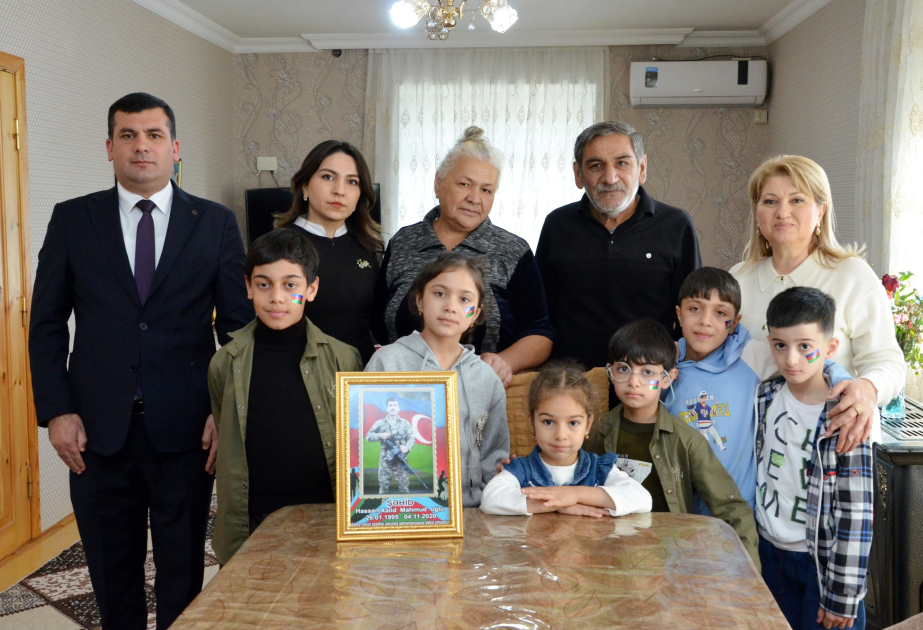 Günərzi qayğı mərkəzinin xidmətlərindən yararlanan uşaqlar şəhid ailələrini ziyarət ediblər