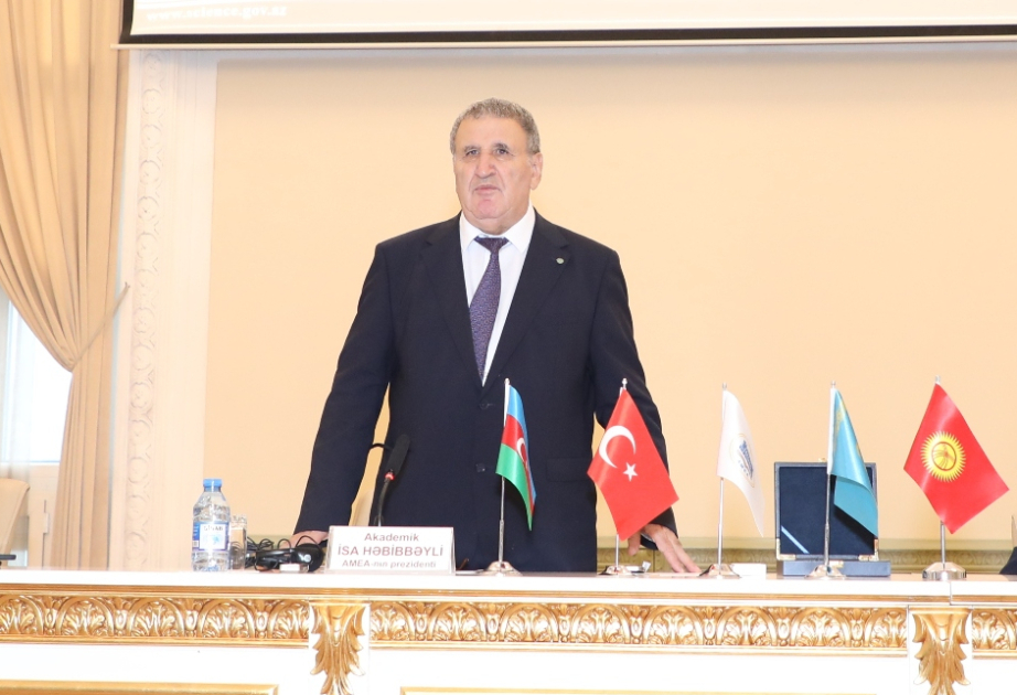 AMEA rəhbəri: Birinci Türkoloji Qurultayla bağlı 10-a yaxın kitabın nəşri nəzərdə tutulur