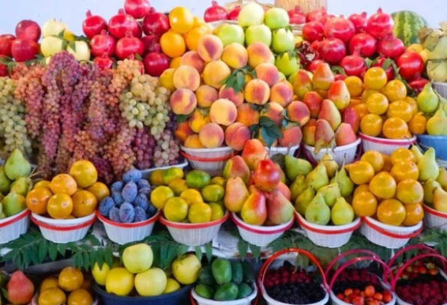 Казахстан продлит «зеленый коридор» для азербайджанских овощей и фруктов