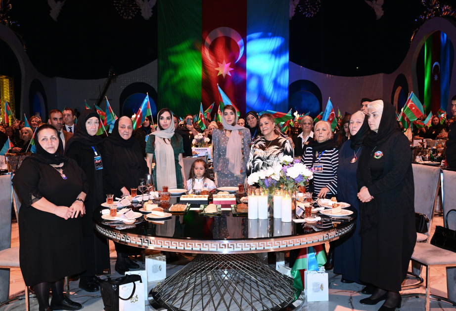 Event dedicated to 5th anniversary of Victory in Patriotic War marked with participation of martyrs’ mothers