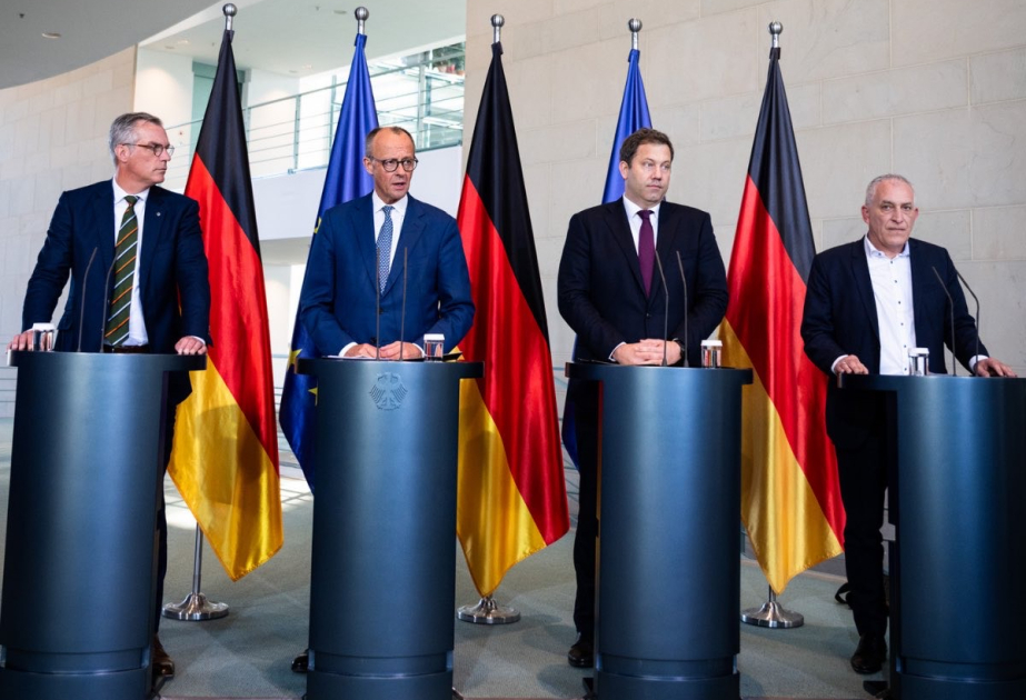 Fridrix Merts: Almaniyada və Avropada polad sənayesinin dayanıqlılığını təmin etməliyik