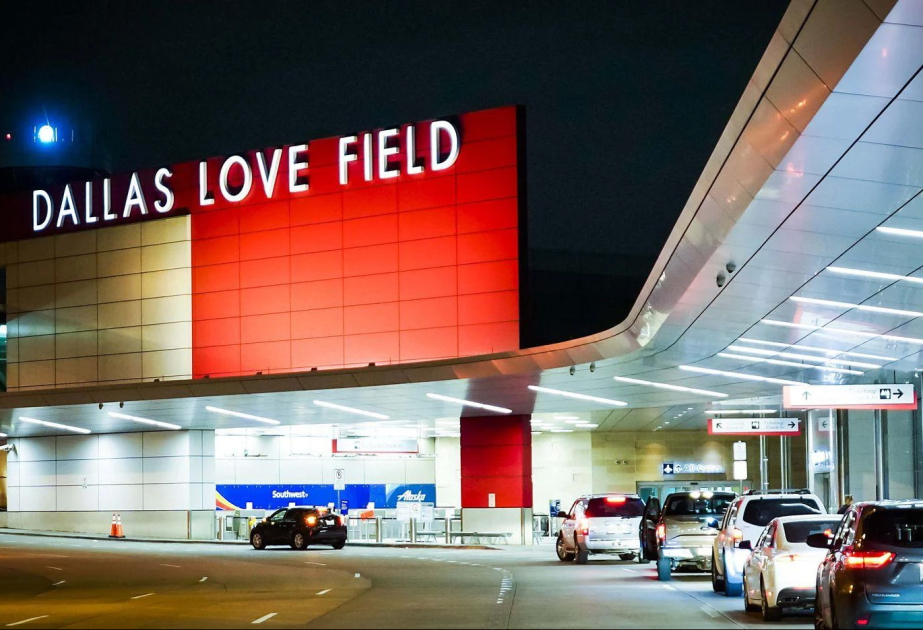 The Guardian: Американские авиакомпании отменяют рейсы