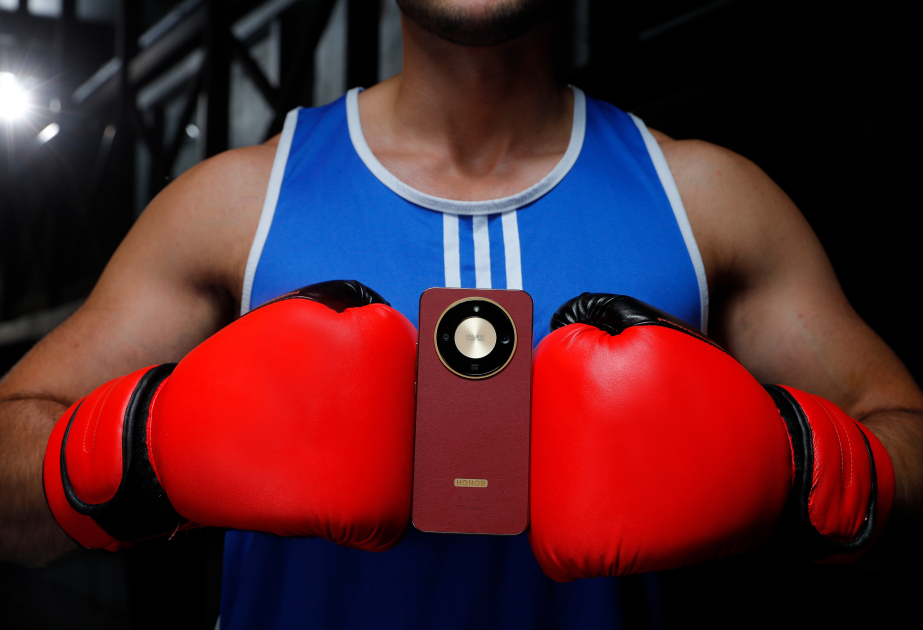 ®  «Неубиваемый» смартфон HONOR X9d с батареей 8300 мА·ч уже в продаже