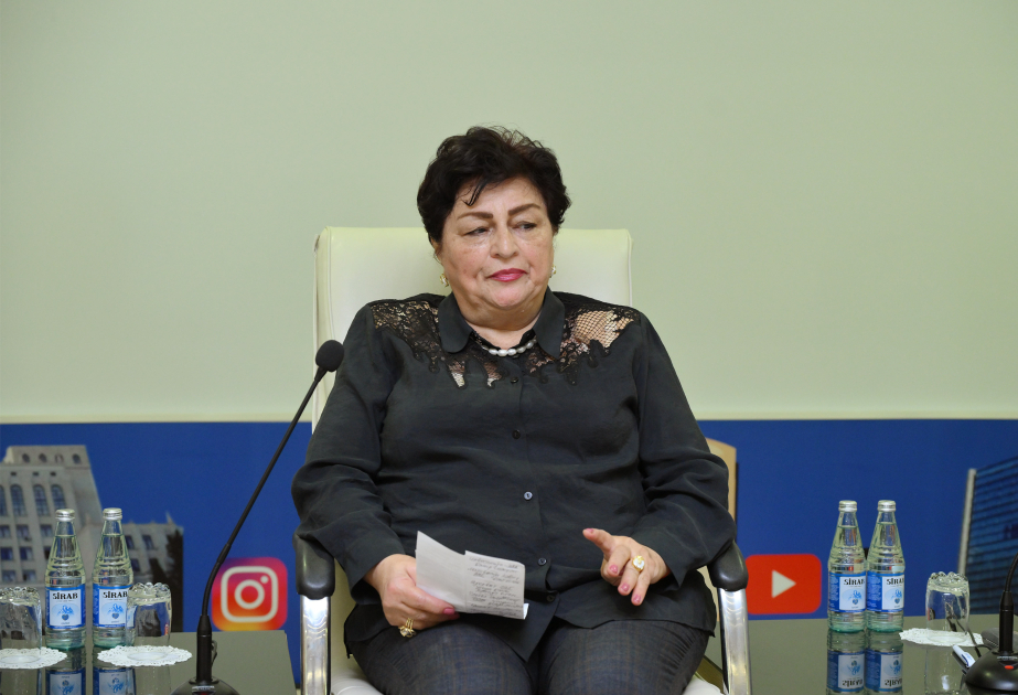 Jurnalist Gülşən Əkbərova: Ana dilimiz bizim kimliyimiz, düşüncə tərzimiz, ruhumuzun ifadəsidir