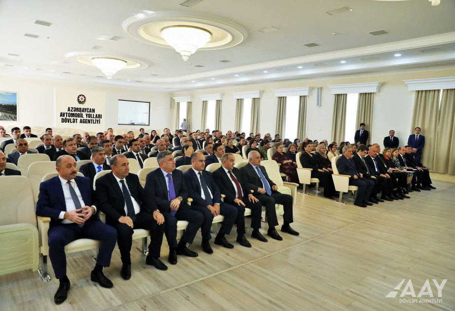 Azərbaycan Avtomobil Yolları Dövlət Agentliyində Zəfər Günü qeyd edilib