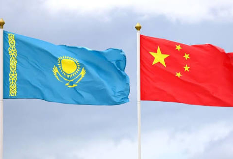 Казахстан и КНР согласовали переход к безлимитной системе выдачи разрешений на автоперевозки