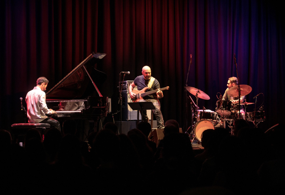 Londonda Zəfər Günü münasibətilə konsert təşkil olunub