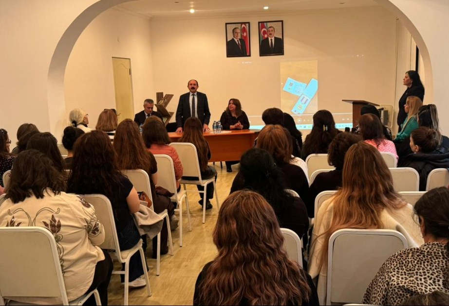 Tələbələr üçün “Uşaq ədəbiyyatında zəfər” mövzusunda tədbir keçirilib
