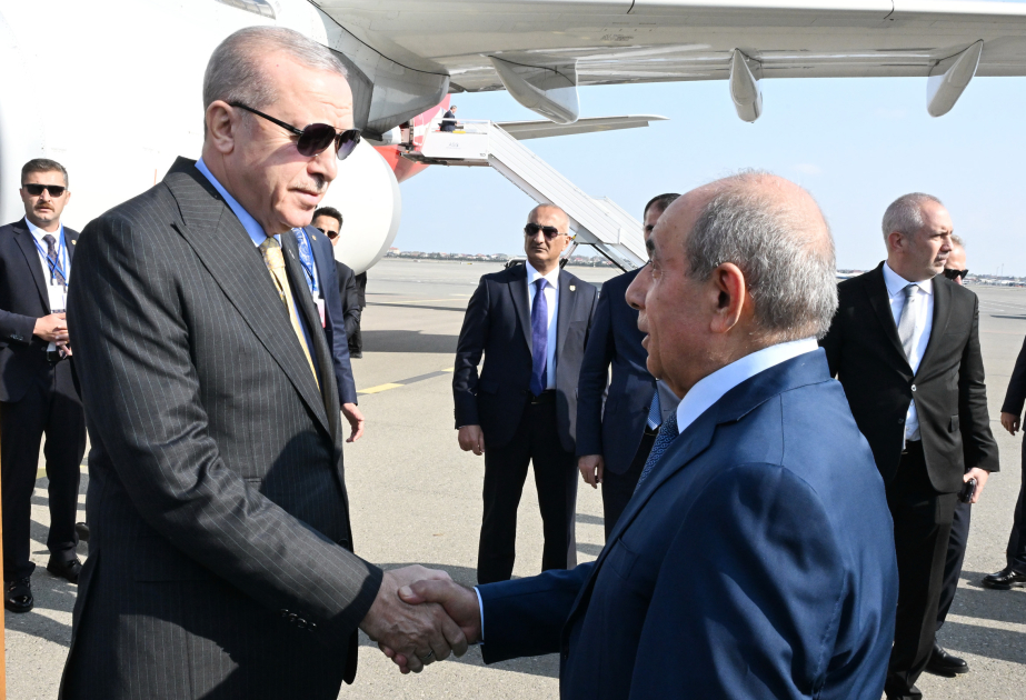 El Presidente de Türkiye llega a Azerbaiyán