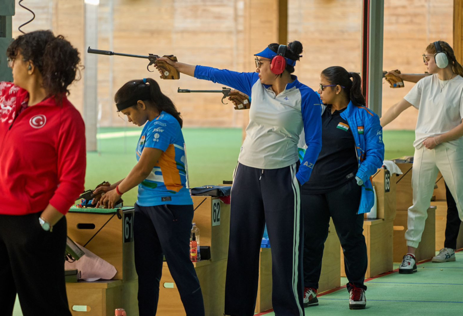 ISSF World Championship: Azerbaijani shooter wins silver setting new world record
