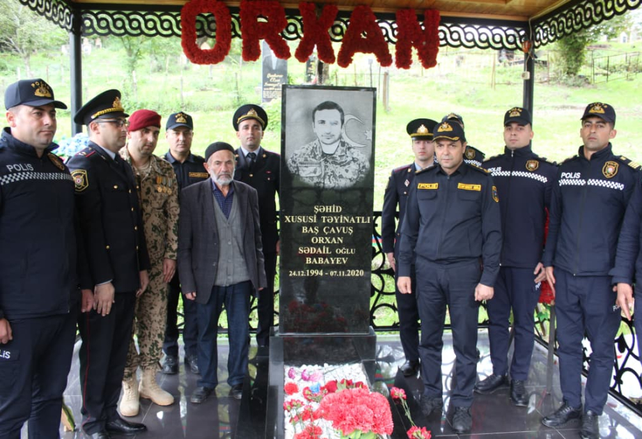 Astarada polis əməkdaşları Vətən müharibəsi şəhidinin məzarını və ailəsini ziyarət ediblər