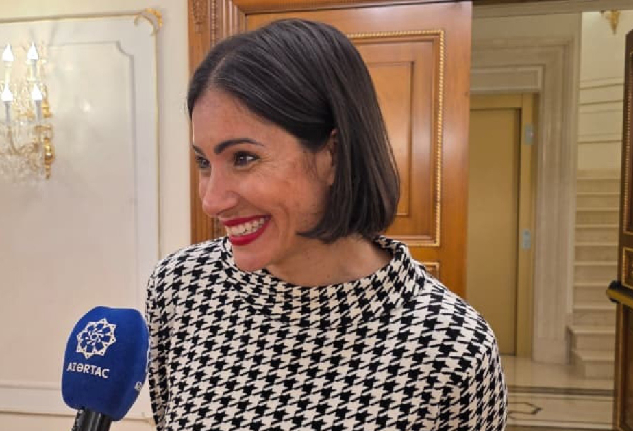 Anisa Tecpar: Azərbaycan tamaşaçılarının reaksiyalarını görmək, rəylərini almaq bizim üçün maraqlıdır