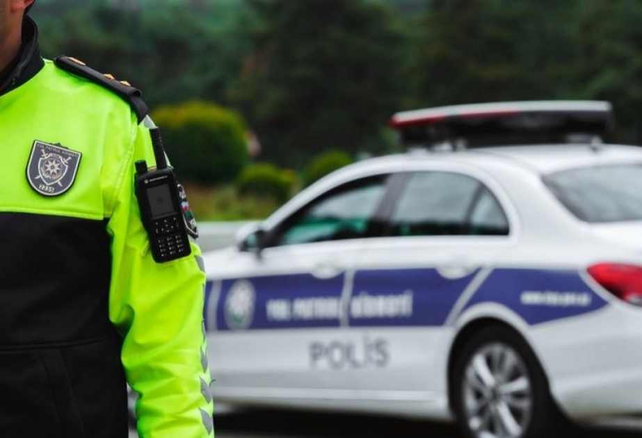 Baş Dövlət Yol Polisi İdarəsi sürücüləri və piyadaları yol hərəkəti qaydalarına ciddi riayət etməyə çağırır