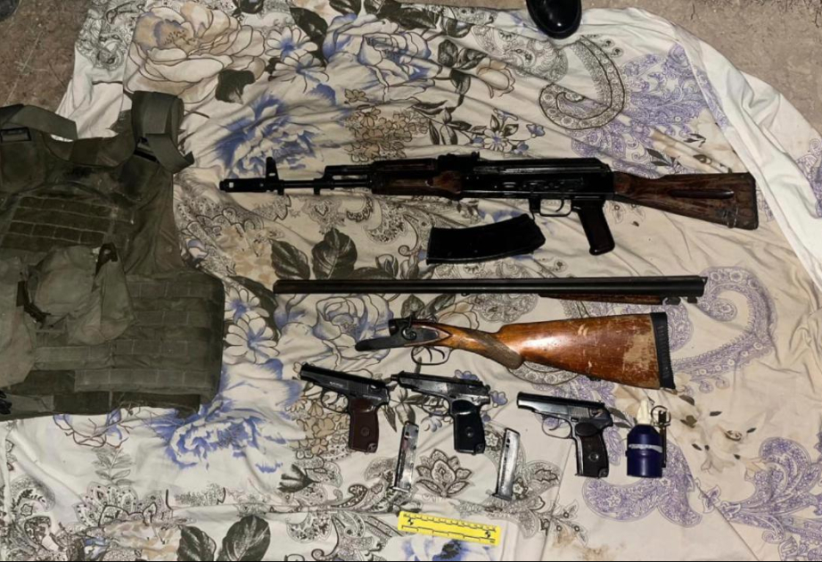 Более 800 боеприпасов и десятки стволов изъяты в ходе операции КНБ в Казахстане