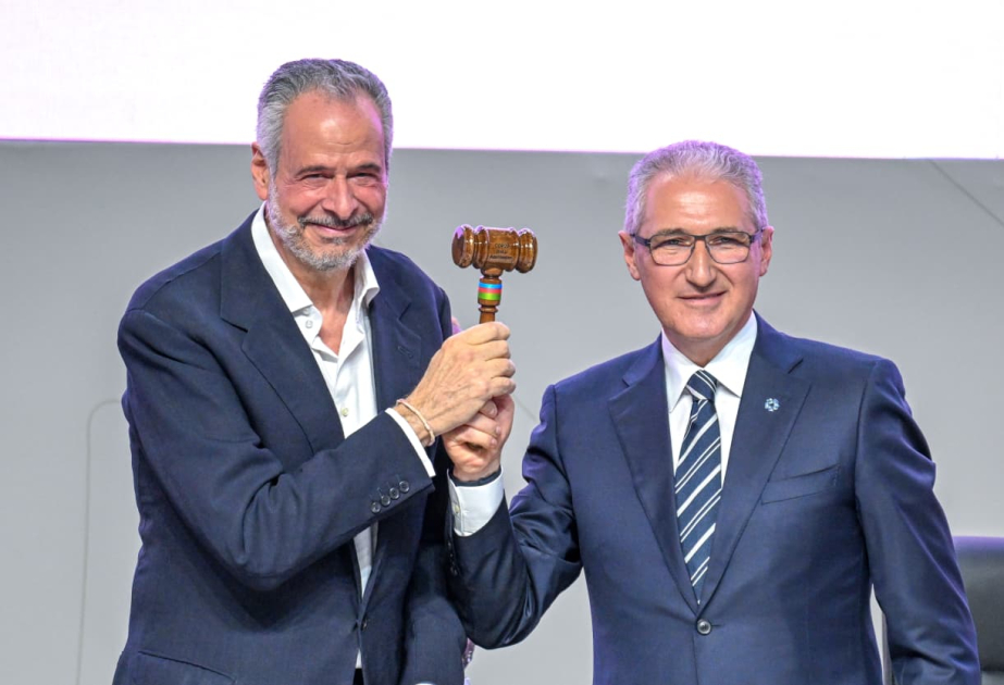 COP29 President hands over to COP30 Presidency, calling on countries to fulfil past promises