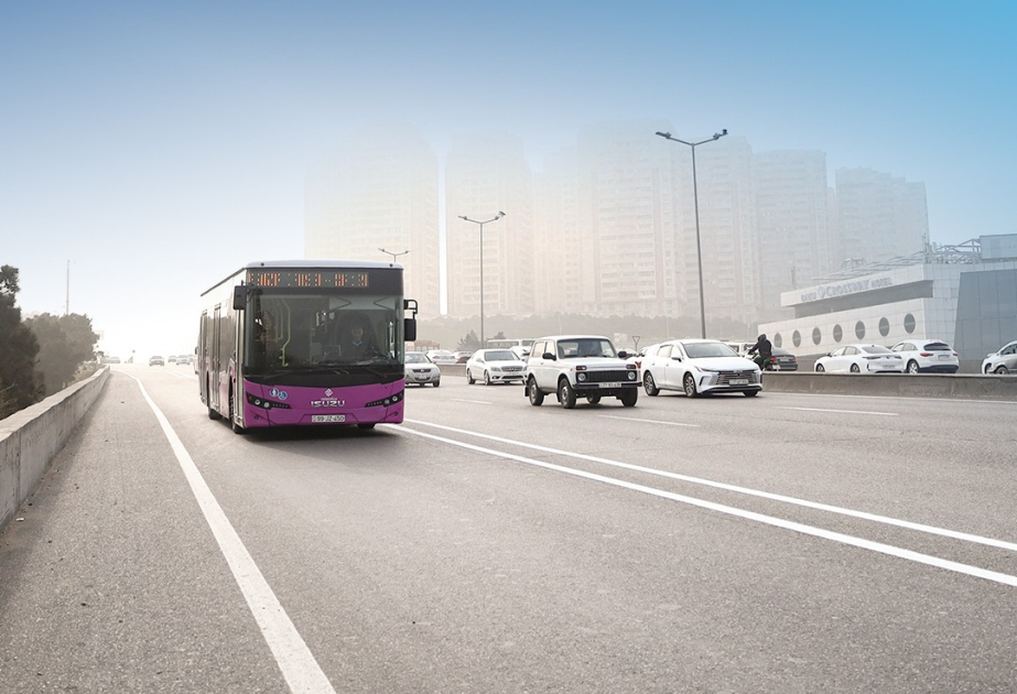 Avtobusların rahat və maneəsiz hərəkətini təmin etmək üçün xüsusi hərəkət zolağı təşkil olunub