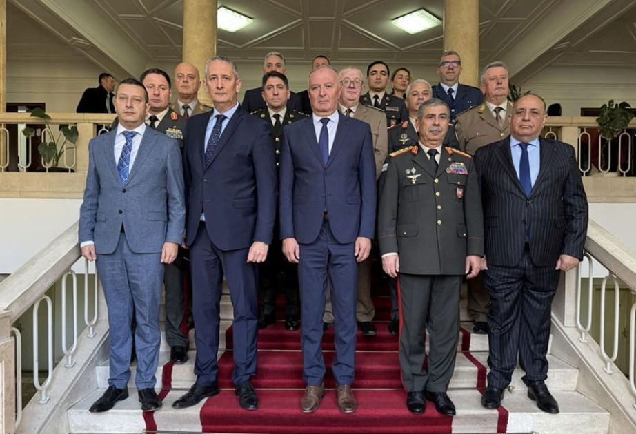 Обсуждены вопросы военного сотрудничества между Азербайджаном и Боснией и Герцеговиной