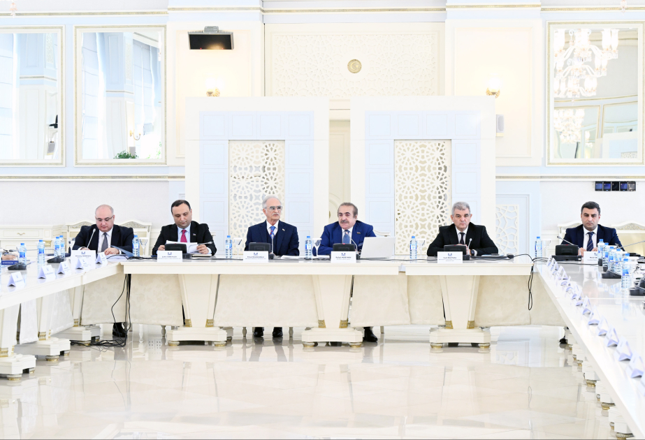 Milli Məclis komitələrinin birgə iclasında gələn ilin dövlət büdcəsinin layihəsinə baxılıb