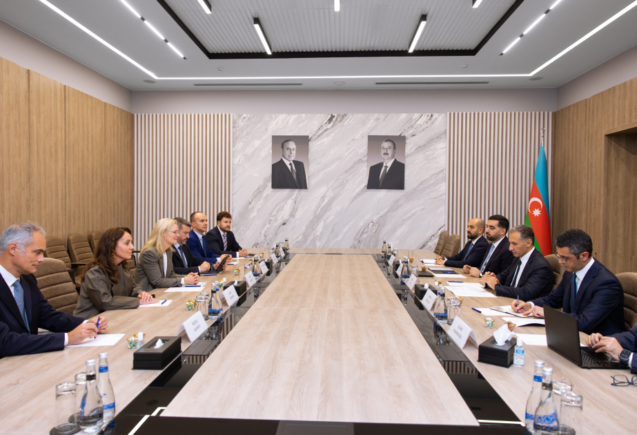Beynəlxalq Maliyyə Korporasiyasının regional direktoru ilə Orta Dəhlizin inkişafı məsələsi müzakirə olunub